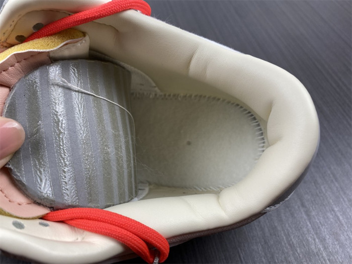 Off-White x Dunk Low ‘Lot 06 of 50’ DJ1602-110