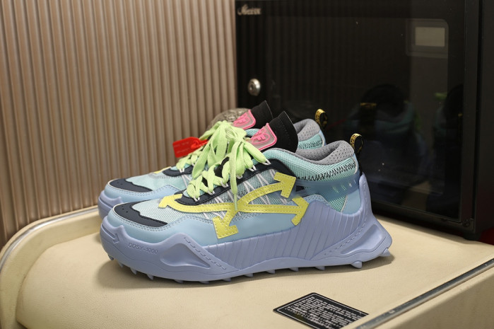 OFF-WHITE C/O ODSY-1000 SNEAKER