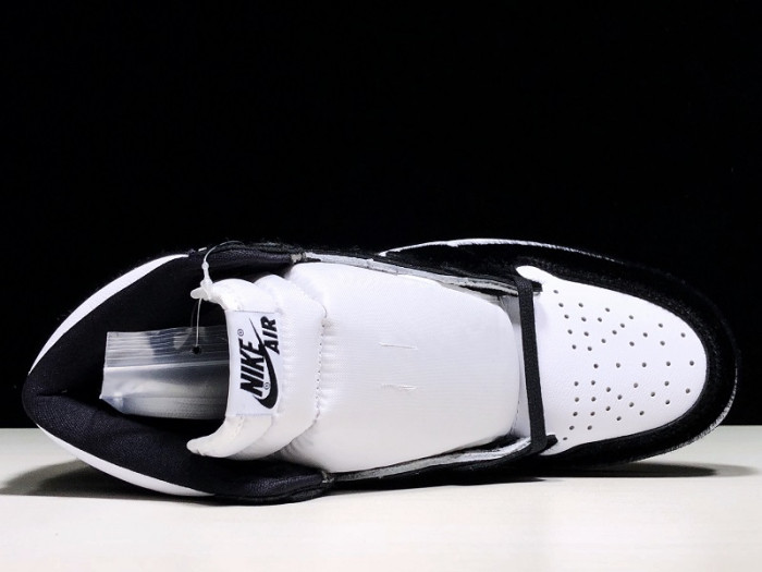 Air Jordan 1 Retro High OG “Panda” CD0461-007