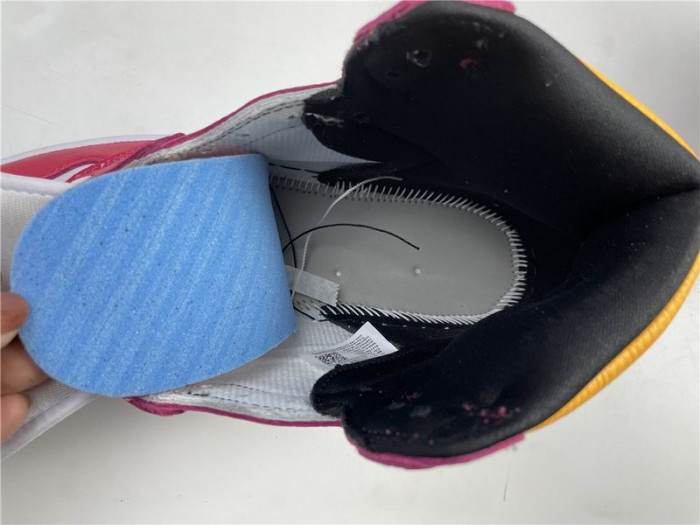 Air Jordan 1 High OG“Light Fusion Red” 555088-603