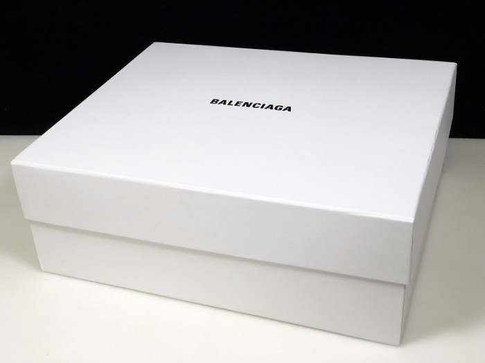 BLCG TRACK TRAINER ‘BLACK RED’ 542023 W1GB6 1002