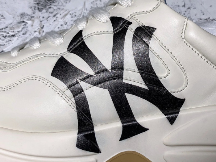 GUCC Rhyton sneaker with NY Yankees ™ Patch 548638 DRW00 9022