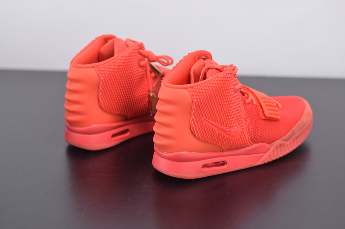 Nike Air YEEZY 2 “Red October” 508214-660