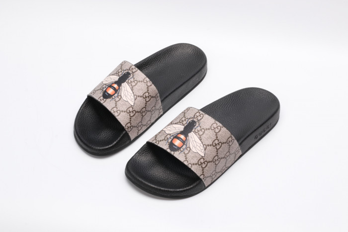 GUCC SLIPPERS