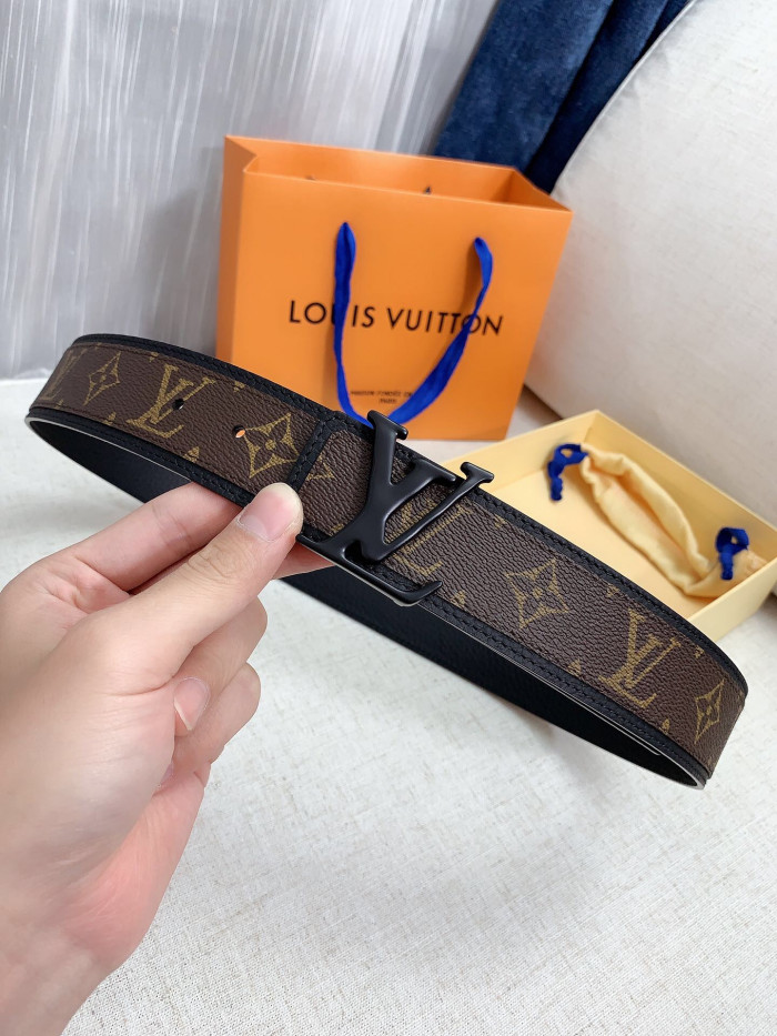 Loui Vuitto Belt-4CM