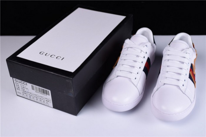 GUCC ACE EMBROIDERED LOW-TOP SNEAKER WITH LOVED ‎497090 DOPE0 9095
